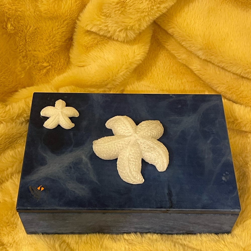 Alabaster Decorative Box - Picture 9 of 9